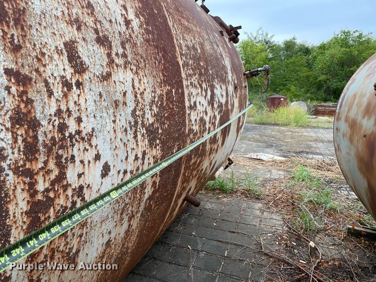 image for item DM0407 (4) carbon steel tanks