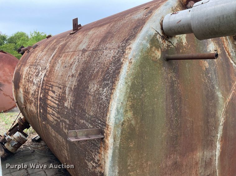 image for item DM0407 (4) carbon steel tanks