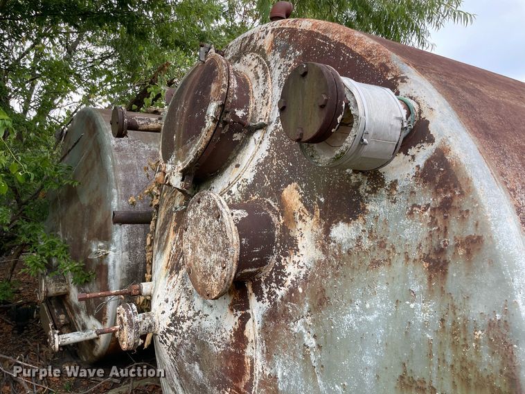 image for item DM0407 (4) carbon steel tanks