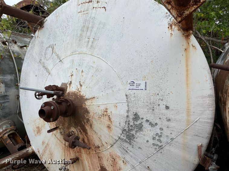 image for item DM0407 (4) carbon steel tanks