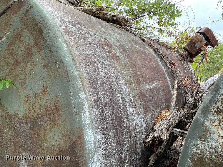 image for item DM0407 (4) carbon steel tanks