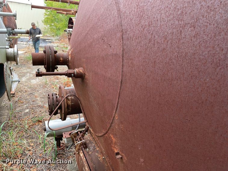 image for item DM0407 (4) carbon steel tanks