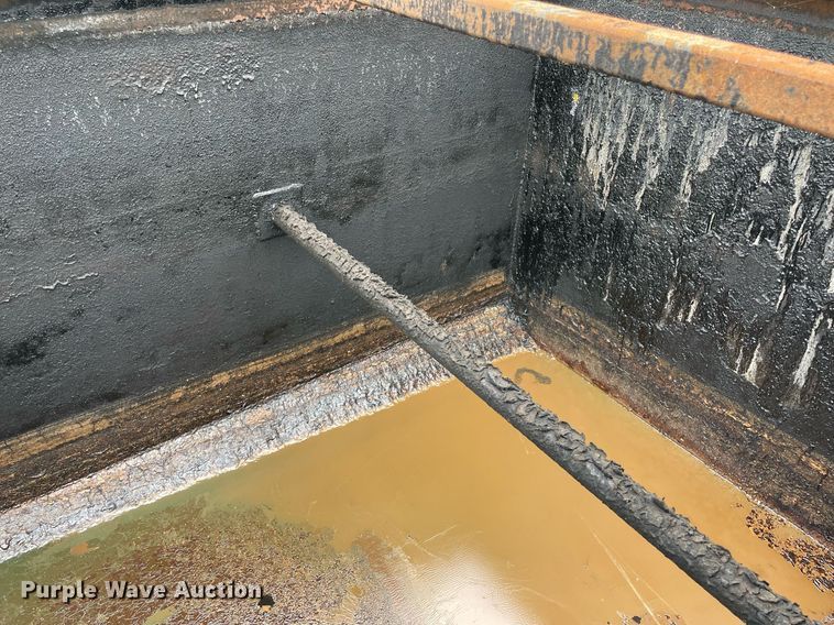 image for item DM0411 (4) tanks