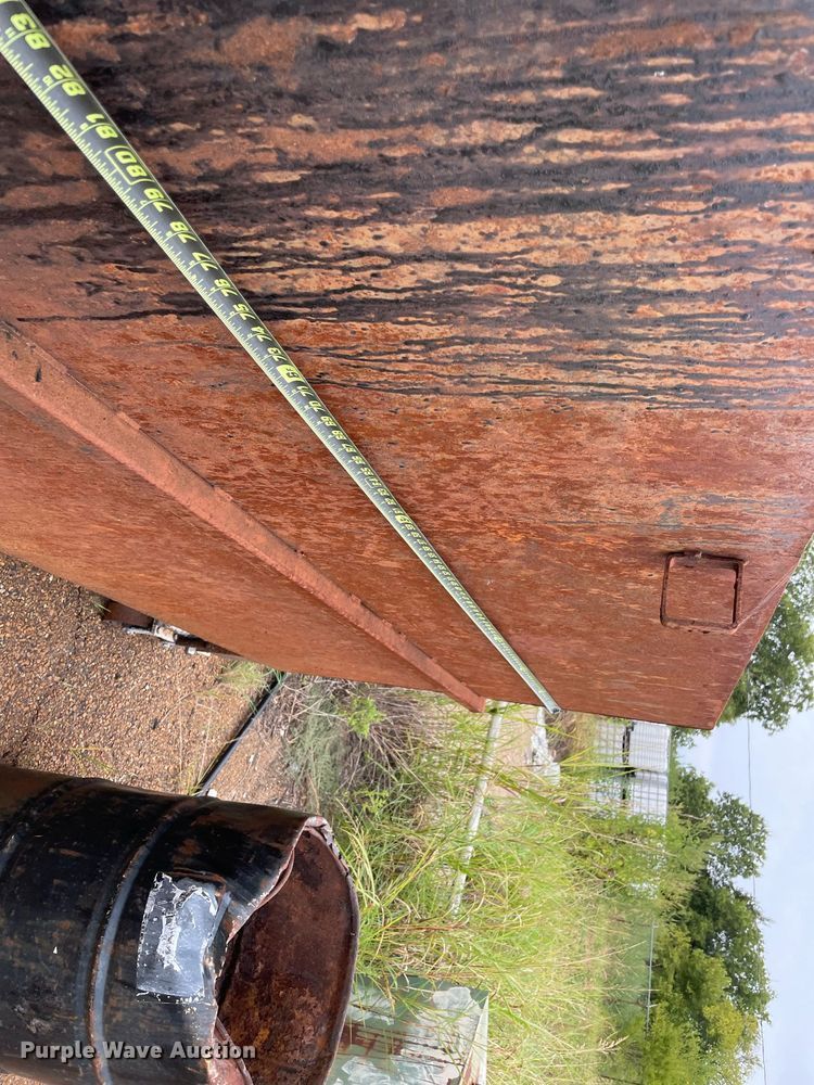 image for item DM0411 (4) tanks