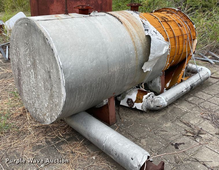 image for item DM0411 (4) tanks