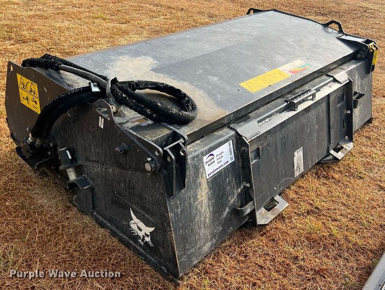 image for item DN3149 2021 Bobcat SWB84  skid steer sweeper