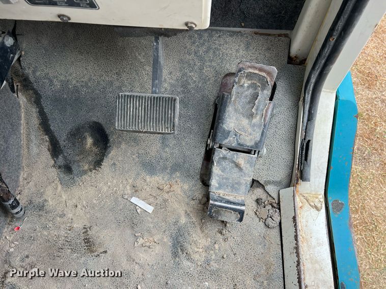 image for item DN3151 Tennant 800  sweeper