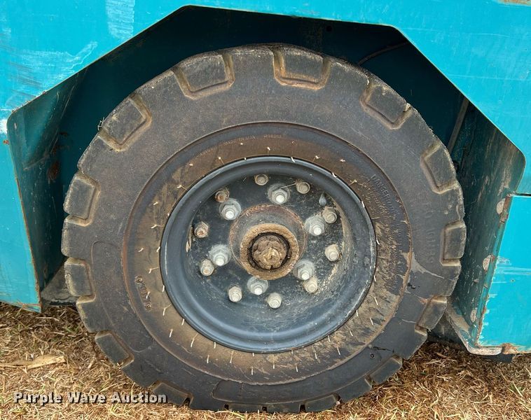 image for item DN3151 Tennant 800  sweeper