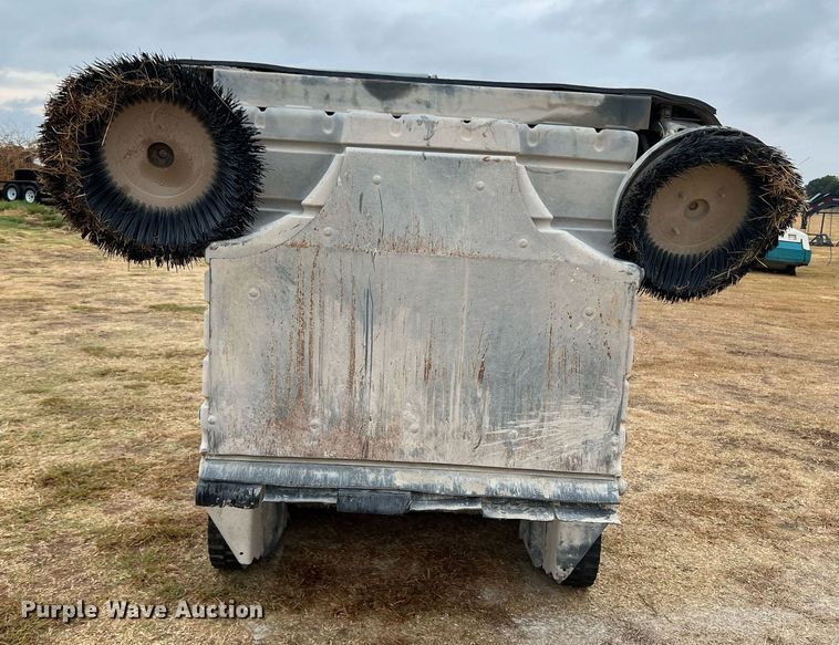 image for item DN3152 Tennant S30  sweeper