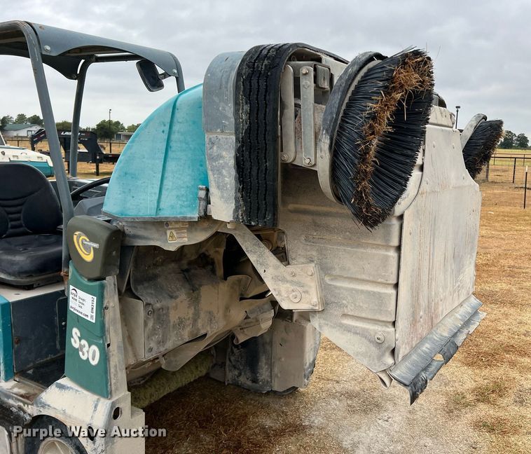 image for item DN3152 Tennant S30  sweeper