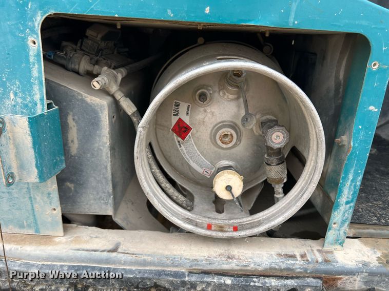 image for item DN3152 Tennant S30  sweeper