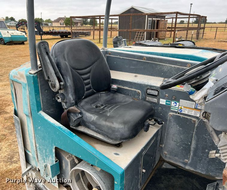 image for item DN3152 Tennant S30  sweeper