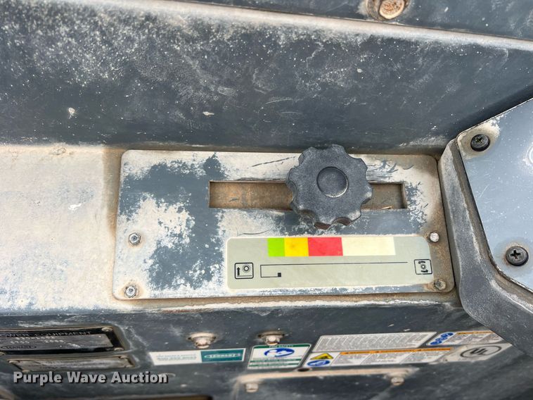 image for item DN3152 Tennant S30  sweeper