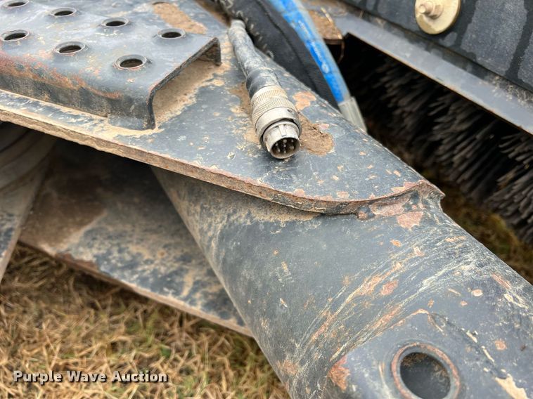 image for item DN3153 2019 Bobcat 68 Angle Broom  skid steer broom