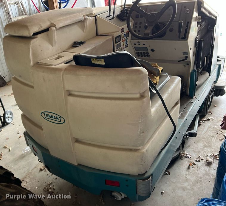 image for item DN3154 Tennant  sweeper