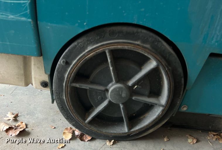 image for item DN3154 Tennant  sweeper