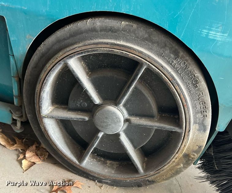 image for item DN3154 Tennant  sweeper