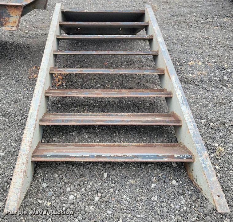 image for item DN4106 (9) stairs