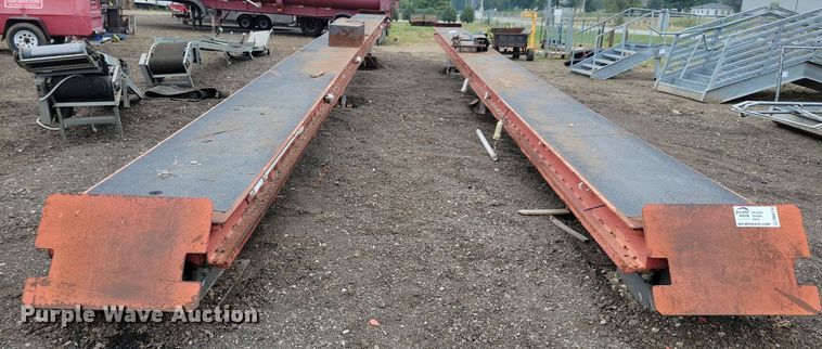 image for item DN4114 Rotary  truck lift