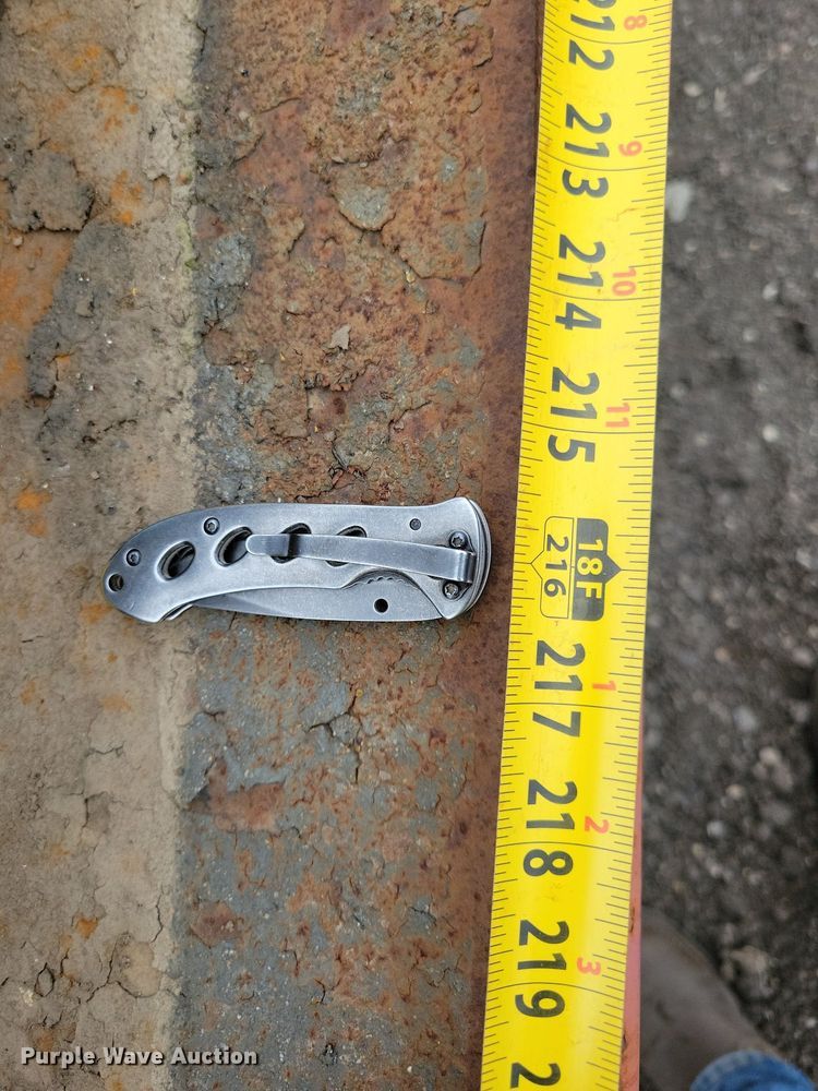 image for item DN4114 Rotary  truck lift