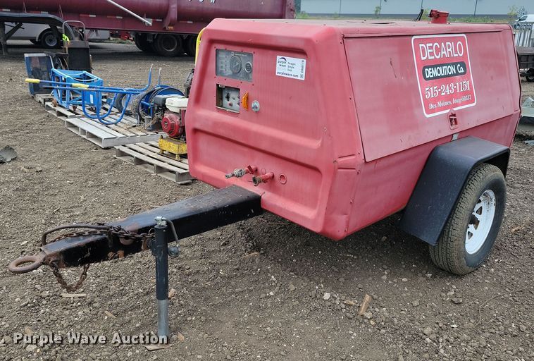 image for item DN4116 Ingersoll Rand P185WJD  air compressor