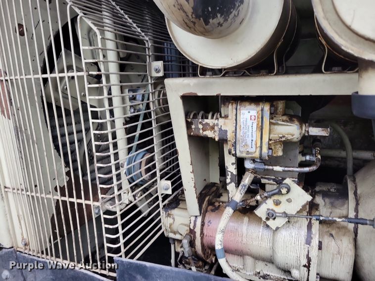 image for item DN4116 Ingersoll Rand P185WJD  air compressor