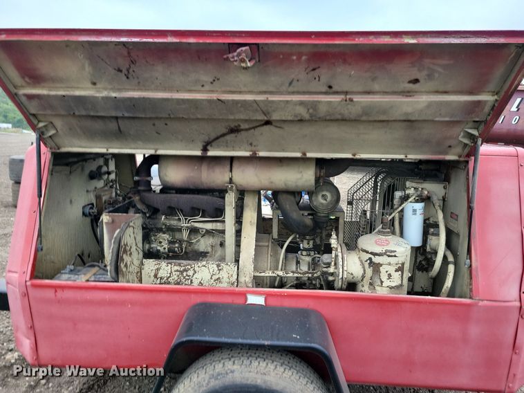 image for item DN4116 Ingersoll Rand P185WJD  air compressor