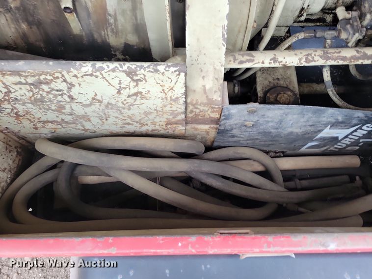 image for item DN4116 Ingersoll Rand P185WJD  air compressor