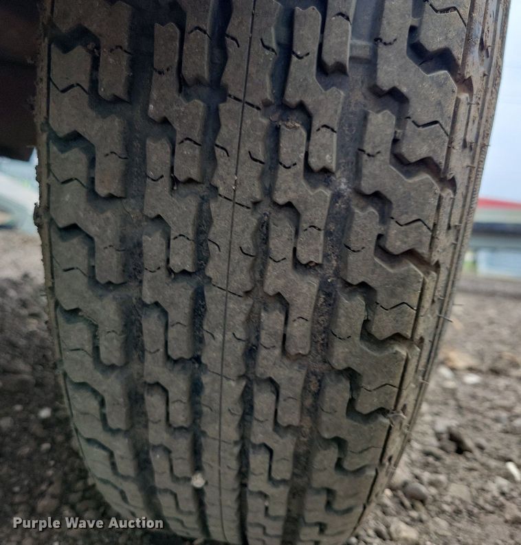 image for item DN4116 Ingersoll Rand P185WJD  air compressor