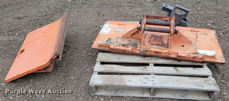 image for item DN4127 NPK 2XA  adapter plate