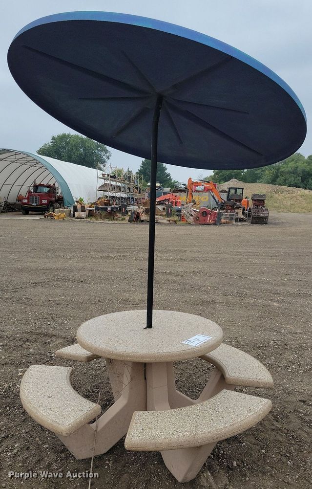 image for item DN4128 Concrete picnic table