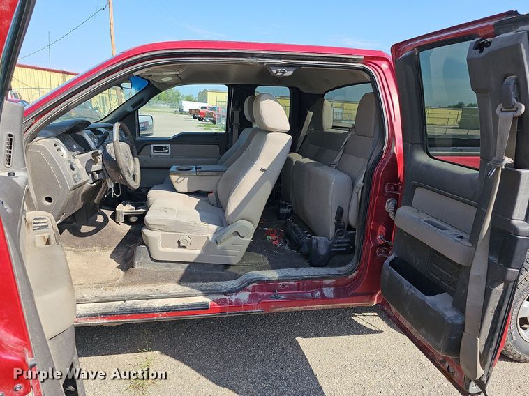 image for item DN8562 2010  Ford F150 XLT  SuperCab pickup truck