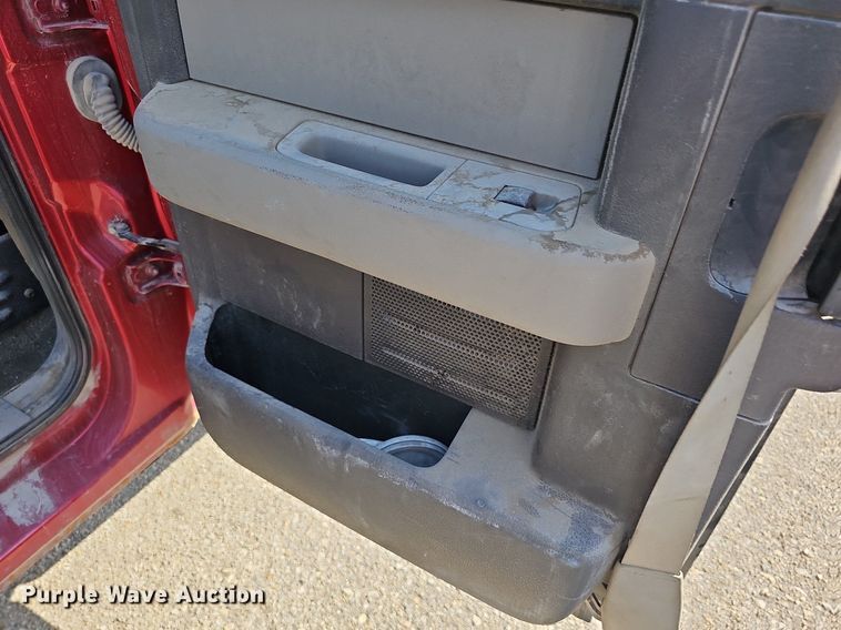 image for item DN8562 2010  Ford F150 XLT  SuperCab pickup truck