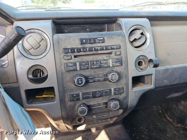 image for item DN8562 2010  Ford F150 XLT  SuperCab pickup truck