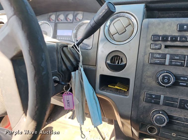 image for item DN8562 2010  Ford F150 XLT  SuperCab pickup truck