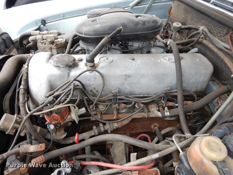 image for item DN8698 1968 Mercedes Benz 250S