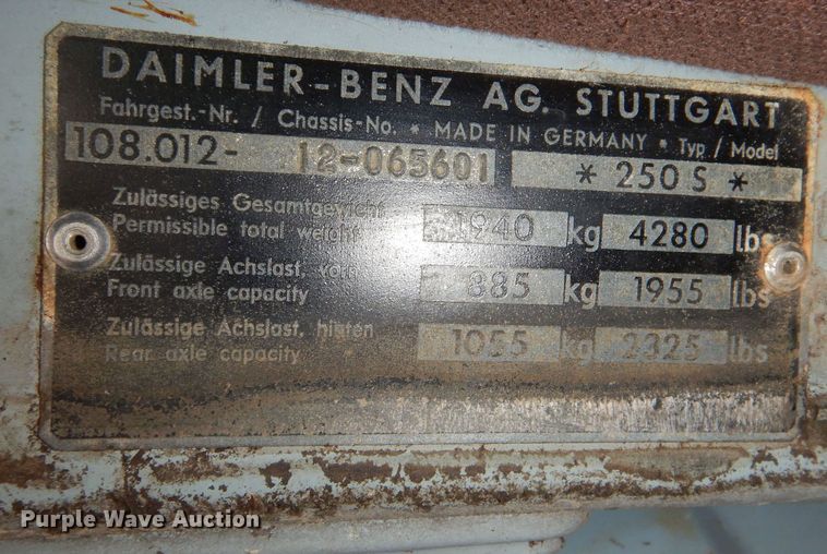 image for item DN8698 1968 Mercedes Benz 250S