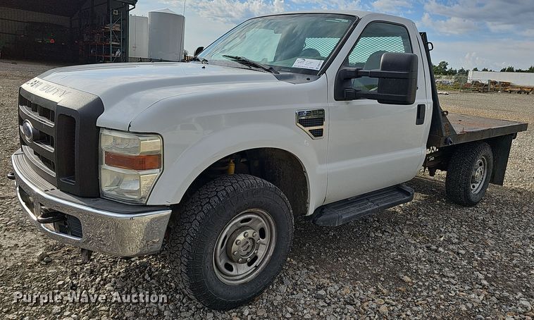 image for item DN8722 2010 Ford F250 Super Duty  flatbed pickup truck