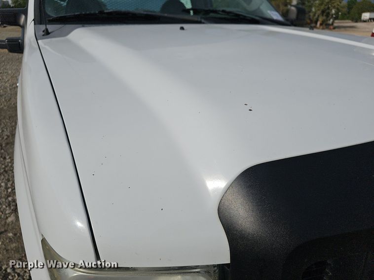 image for item DN8722 2010 Ford F250 Super Duty  flatbed pickup truck