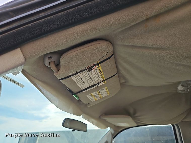 image for item DN8722 2010 Ford F250 Super Duty  flatbed pickup truck