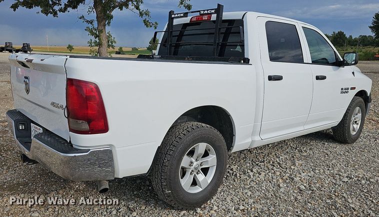 image for item DN8723 2016 Dodge Ram 1500  Crew Cab pickup truck
