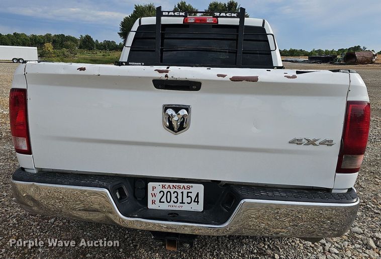 image for item DN8723 2016 Dodge Ram 1500  Crew Cab pickup truck