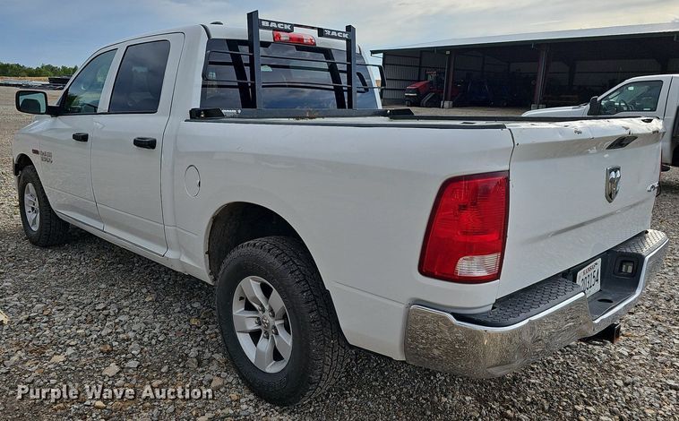 image for item DN8723 2016 Dodge Ram 1500  Crew Cab pickup truck