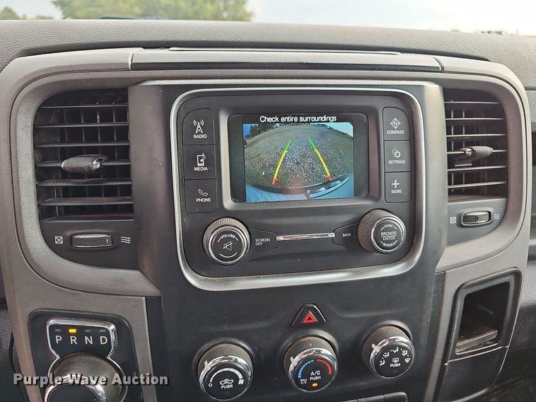 image for item DN8723 2016 Dodge Ram 1500  Crew Cab pickup truck