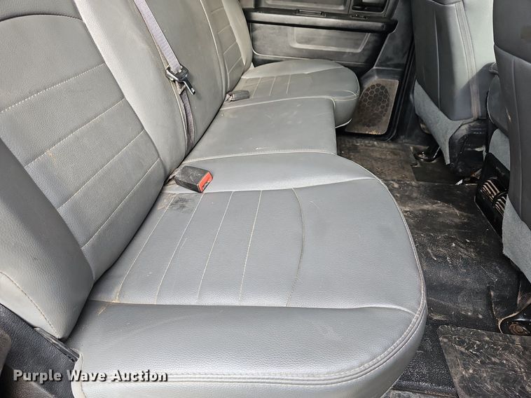 image for item DN8723 2016 Dodge Ram 1500  Crew Cab pickup truck