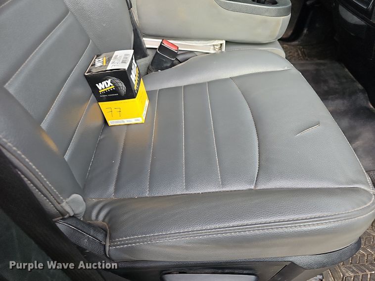 image for item DN8723 2016 Dodge Ram 1500  Crew Cab pickup truck