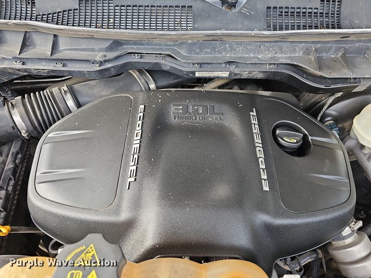 image for item DN8723 2016 Dodge Ram 1500  Crew Cab pickup truck