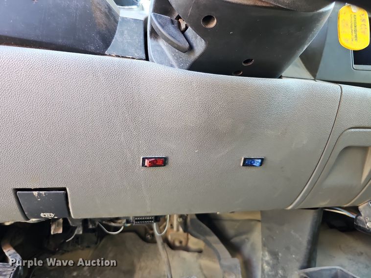 image for item DO2861 2008 Chevrolet Silverado 2500HD  Ext. Cab utility bed pickup truck