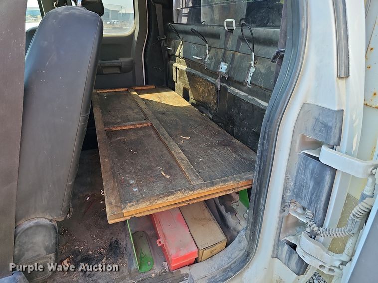 image for item DO2861 2008 Chevrolet Silverado 2500HD  Ext. Cab utility bed pickup truck