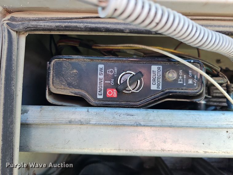 image for item DO2861 2008 Chevrolet Silverado 2500HD  Ext. Cab utility bed pickup truck